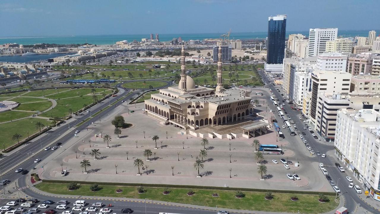 Al Hayat Hotel シャルジャ エクステリア 写真